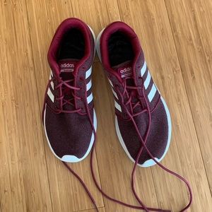 Adidas closedfoam sneakers